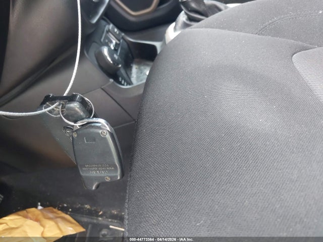 2015 Jeep Renegade Latitude მანქანა იყიდება აუქციონზე, vin: ZACCJBBT9FPB25059, აუქციონის ნომერი: 44773364