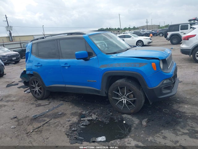 2015 Jeep Renegade Latitude მანქანა იყიდება აუქციონზე, vin: ZACCJBBT9FPB25059, აუქციონის ნომერი: 44773364