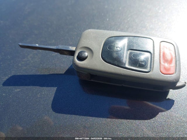 2004 Chrysler Crossfire მანქანა იყიდება აუქციონზე, vin: 1C3AN69L44X010327, აუქციონის ნომერი: 44773384