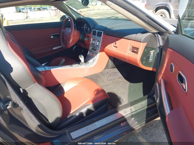 2004 Chrysler Crossfire მანქანა იყიდება აუქციონზე, vin: 1C3AN69L44X010327, აუქციონის ნომერი: 44773384