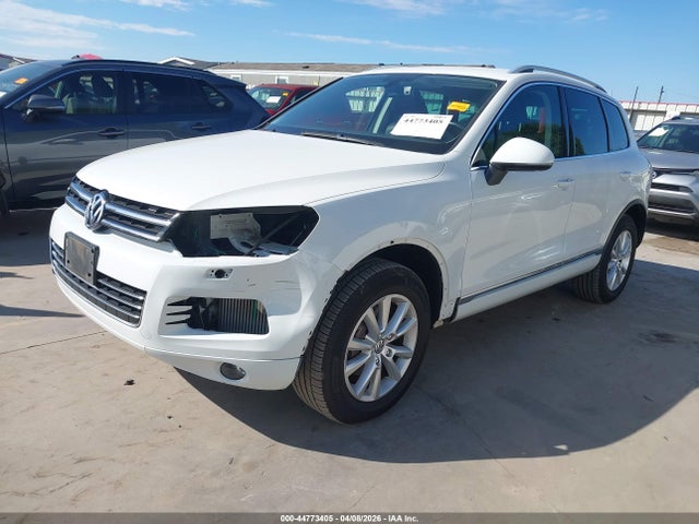 Продажа на аукционе авто 2014 Volkswagen Touareg Tdi Sport, vin: WVGEP9BPXED012118, номер лота: 44773405