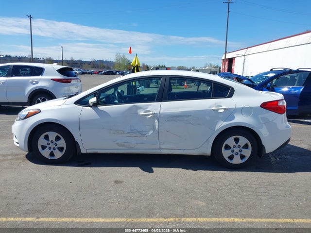 Продаж на аукціоні авто 2016 Kia Forte Lx, vin: KNAFK4A67G5614343, номер лоту: 44773409