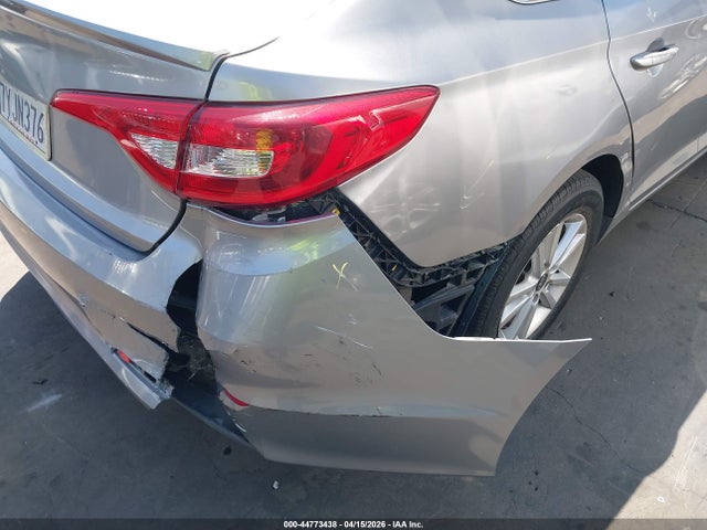 5NPE24AF8HH558879 Hyundai SONATA SE