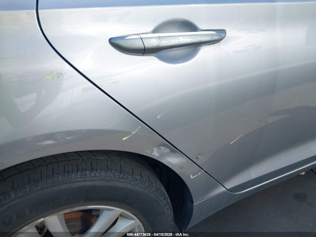 5NPE24AF8HH558879 Hyundai SONATA SE