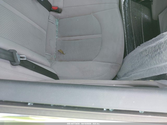 5NPE24AF8HH558879 Hyundai SONATA SE