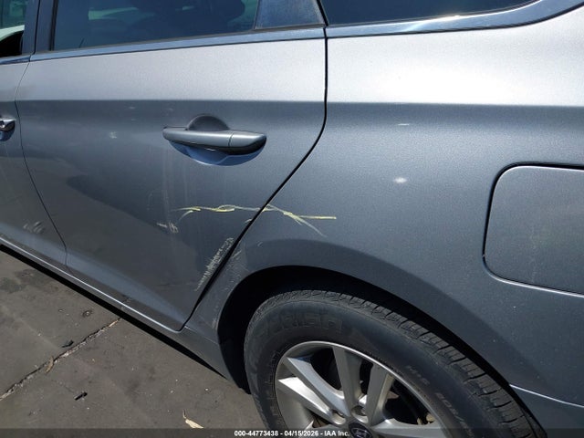 5NPE24AF8HH558879 Hyundai SONATA SE