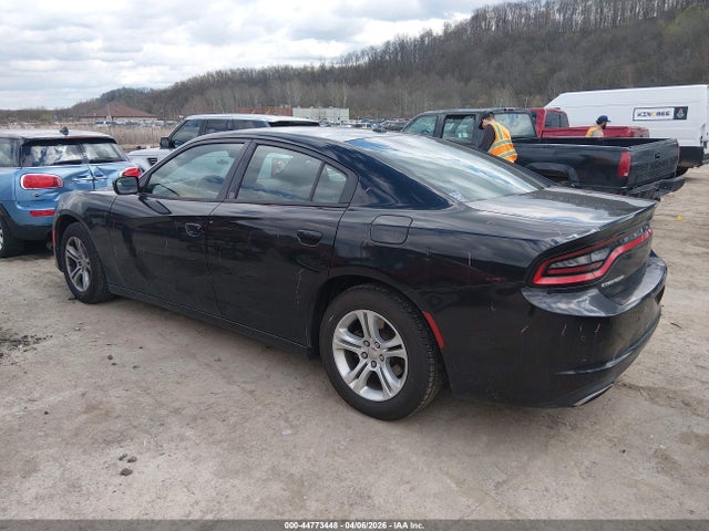 2015 Dodge Charger Se მანქანა იყიდება აუქციონზე, vin: 2C3CDXBG8FH725679, აუქციონის ნომერი: 44773448