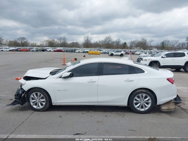 1G1ZD5STXLF078053 Chevrolet Malibu Fwd Lt