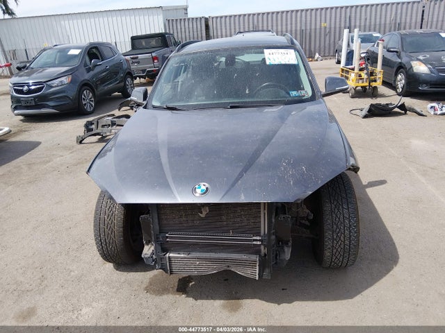 WBAVL1C50FVY25801 BMW X1 Xdrive28i