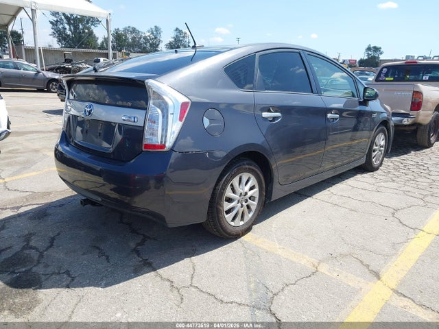 Toyota Prius Plug-in Advanced 2014 JTDKN3DPXE3057573 Image 4