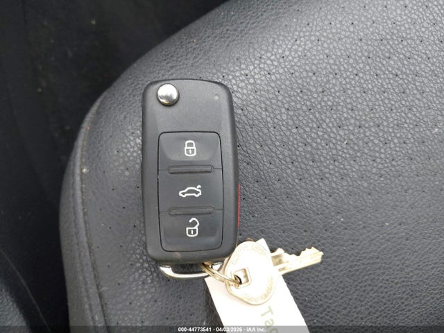 2012 Volkswagen Jetta 2.0l Tdi მანქანა იყიდება აუქციონზე, vin: 3VWLL7AJXCM393377, აუქციონის ნომერი: 44773541