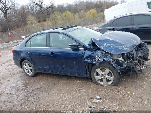 2012 Volkswagen Jetta 2.0l Tdi მანქანა იყიდება აუქციონზე, vin: 3VWLL7AJXCM393377, აუქციონის ნომერი: 44773541