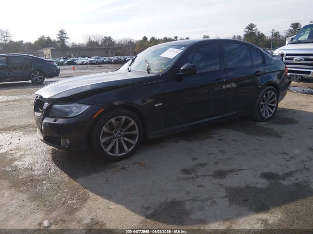 44773548 :رقم المزاد ، WBAPK5G55BNN81957 vin ، 2011 Bmw 328i Xdrive مزاد بيع