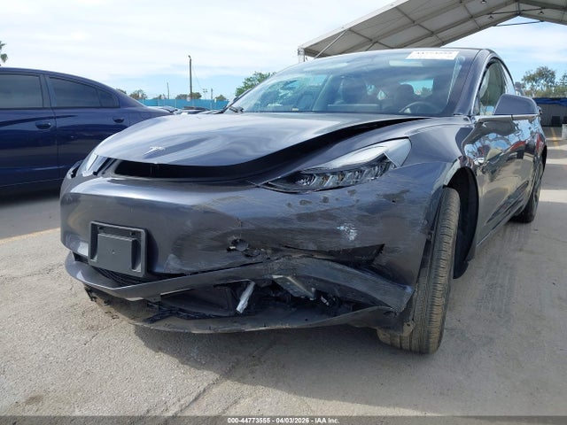 Продажа на аукционе авто 2019 Tesla Model 3 Long Range/mid Range/standard Range/standard Range Plus, vin: 5YJ3E1EA8KF410944, номер лота: 44773555