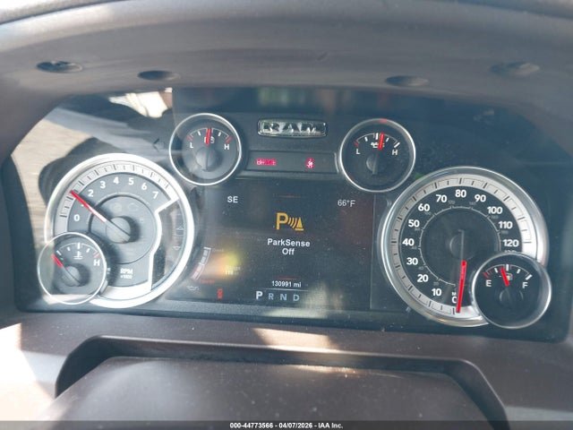 2015 RAM 1500 1C6RR7LG1FS679909 Photo 6