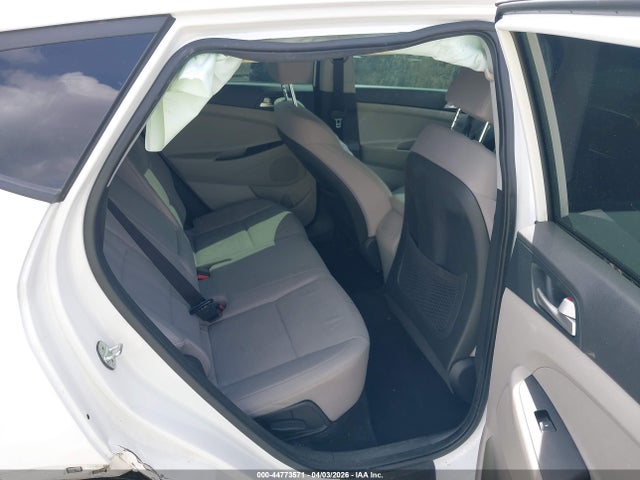 2020 Hyundai Tucson Value მანქანა იყიდება აუქციონზე, vin: KM8J33A42LU157827, აუქციონის ნომერი: 44773571