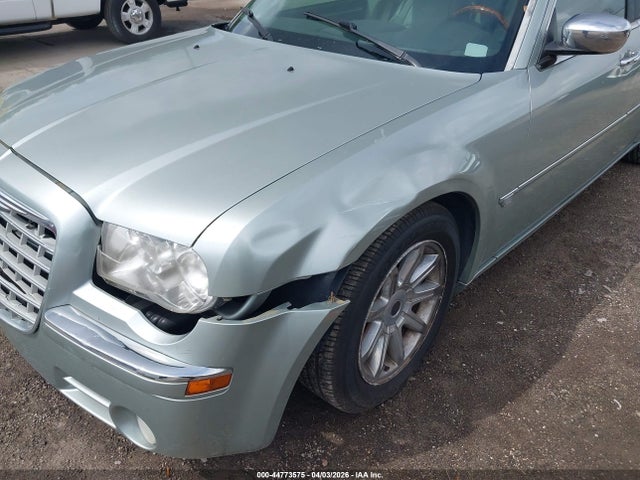 Продажа на аукционе авто 2006 Chrysler 300c, vin: 2C3LA63H56H240507, номер лота: 44773575