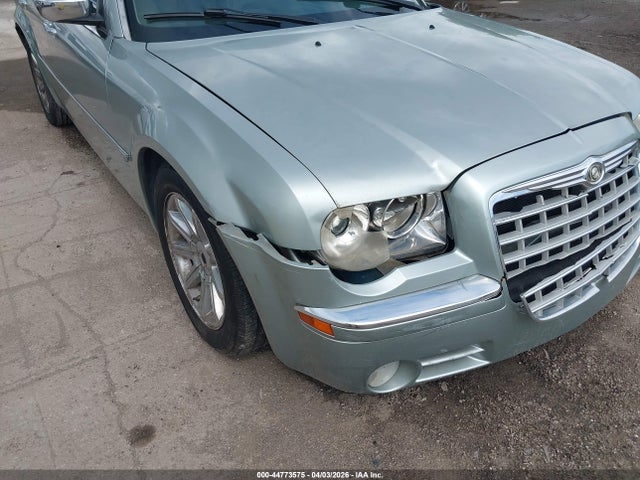 Продажа на аукционе авто 2006 Chrysler 300c, vin: 2C3LA63H56H240507, номер лота: 44773575
