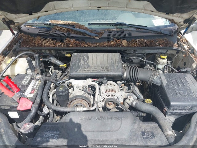 44773577 :رقم المزاد ، 1J4GW48N44C403708 vin ، 2004 Jeep Grand Cherokee Laredo مزاد بيع