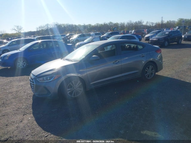 Продажа на аукционе авто 2018 Hyundai Elantra Sel, vin: 5NPD84LF6JH392410, номер лота: 44773581