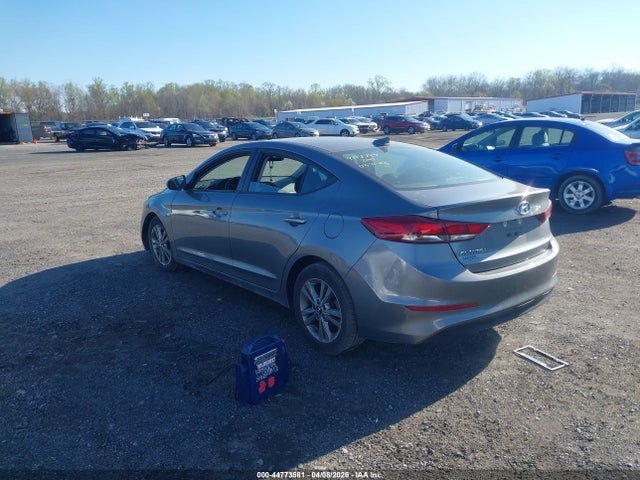 Продажа на аукционе авто 2018 Hyundai Elantra Sel, vin: 5NPD84LF6JH392410, номер лота: 44773581