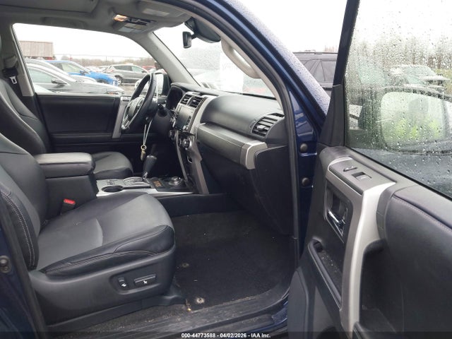 2021 TOYOTA 4RUNNER JTENU5JR9M5866143 Photo 4