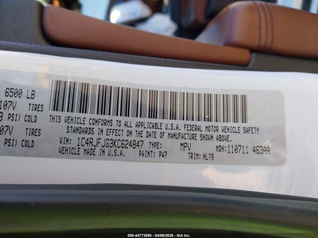 44773590 :رقم المزاد ، 1C4RJFJG3KC624847 vin ، 2019 Jeep Grand Cherokee Summit 4x4 مزاد بيع