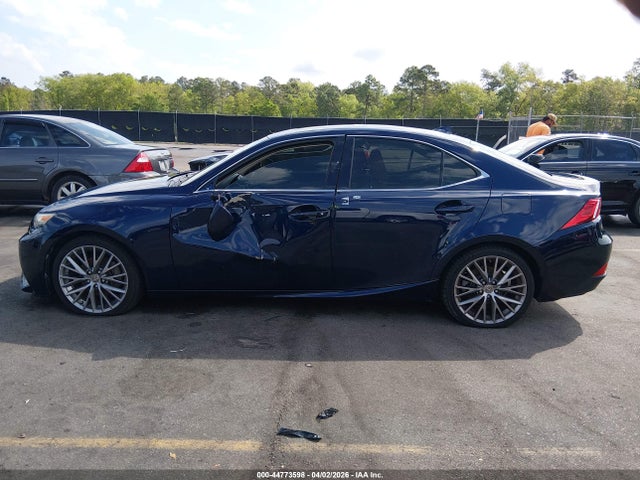 Продажа на аукционе авто 2015 Lexus Is 250, vin: JTHBF1D21F5057469, номер лота: 44773598