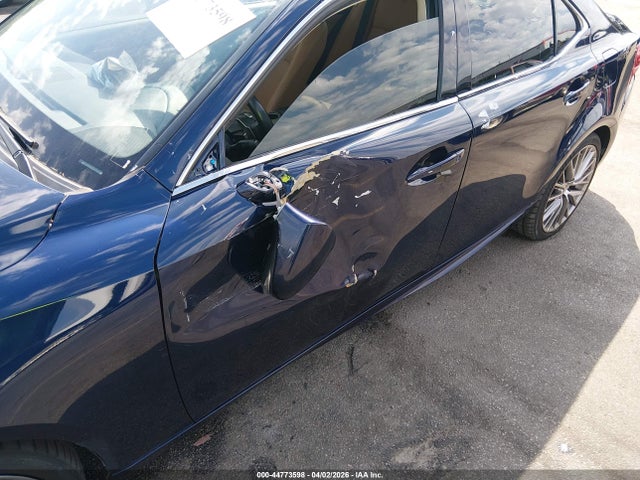 Продажа на аукционе авто 2015 Lexus Is 250, vin: JTHBF1D21F5057469, номер лота: 44773598