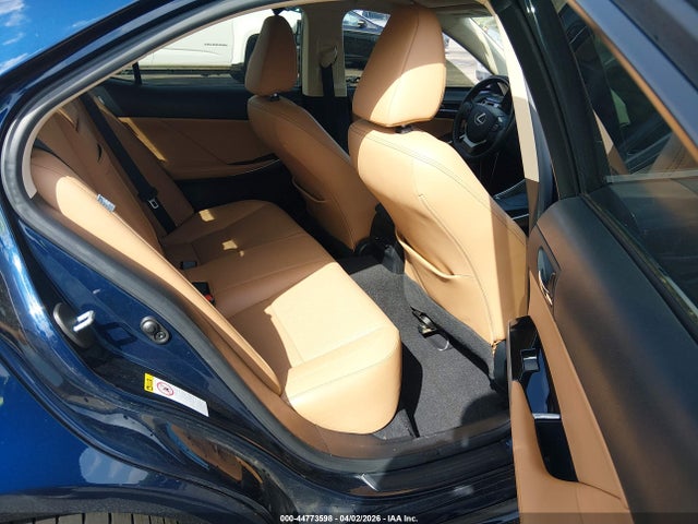 Продажа на аукционе авто 2015 Lexus Is 250, vin: JTHBF1D21F5057469, номер лота: 44773598