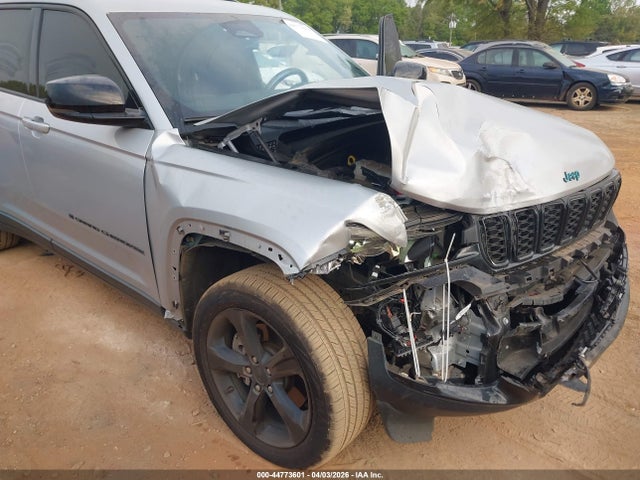 44773601 :رقم المزاد ، 1C4RJJAG9P8880021 vin ، 2023 Jeep Grand Cherokee L Altitude 4x2 مزاد بيع