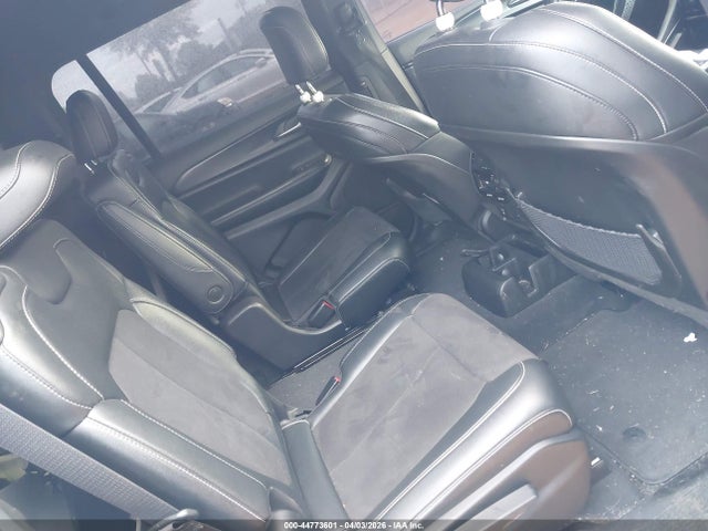 44773601 :رقم المزاد ، 1C4RJJAG9P8880021 vin ، 2023 Jeep Grand Cherokee L Altitude 4x2 مزاد بيع