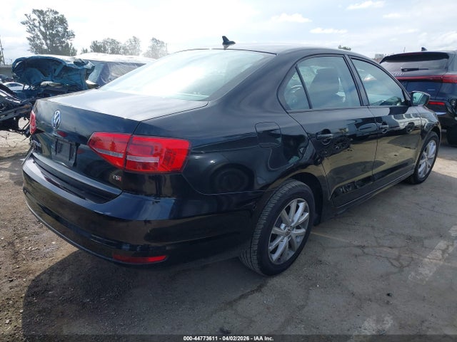 3VWB17AJ4FM348490 Volkswagen Jetta 1.8t Se