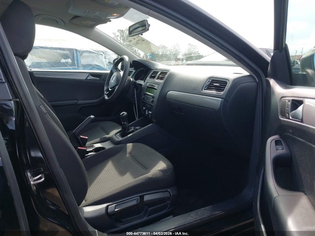 3VWB17AJ4FM348490 Volkswagen Jetta 1.8t Se
