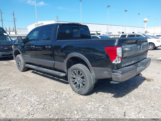 44773615 :رقم المزاد ، 1N6BA1F46JN539018 vin ، 2018 Nissan Titan Xd Platinum Reserve Diesel مزاد بيع