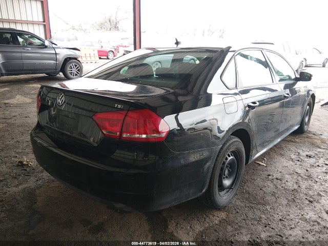 2014 Volkswagen Passat 1.8t S მანქანა იყიდება აუქციონზე, vin: 1VWAS7A31EC096420, აუქციონის ნომერი: 44773619