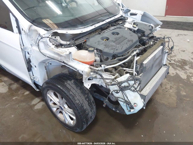 1FMCU9G91HUB02935 Ford ESCAPE SE