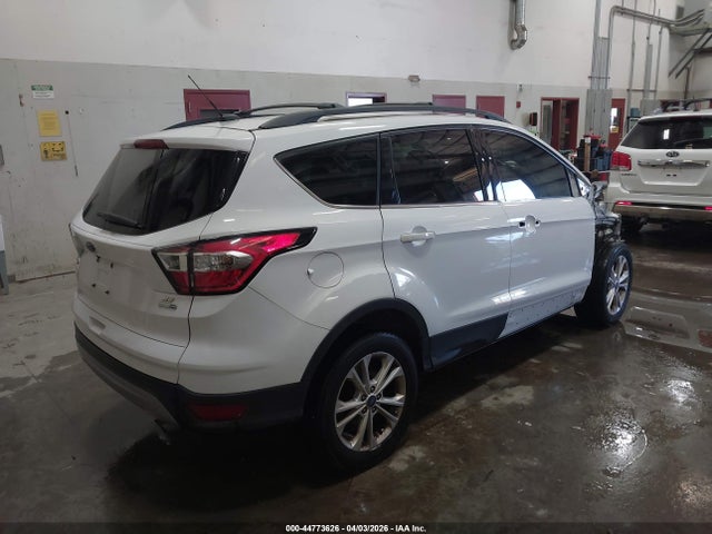 1FMCU9G91HUB02935 Ford ESCAPE SE