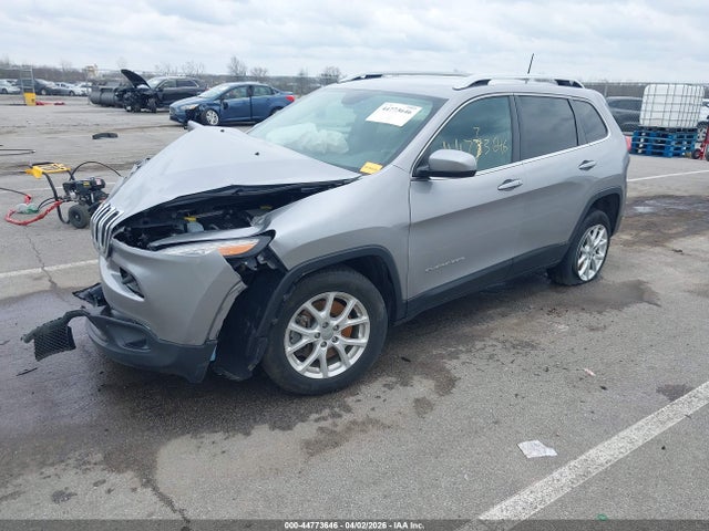 1C4PJLLX6JD557026 Jeep Cherokee Latitude Plus Fwd