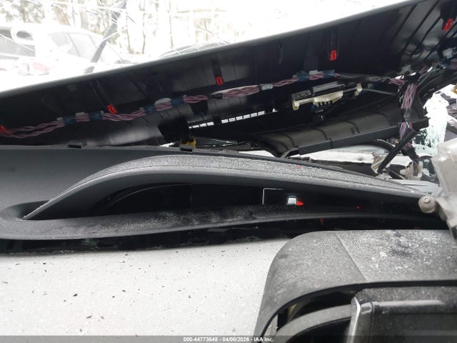 JTDKARFP4H3007624 Toyota Prius Prime Premium