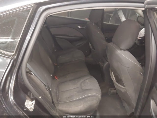 44773667 :رقم المزاد ، 1C3CDFBA8DD288802 vin ، 2013 Dodge Dart Sxt مزاد بيع