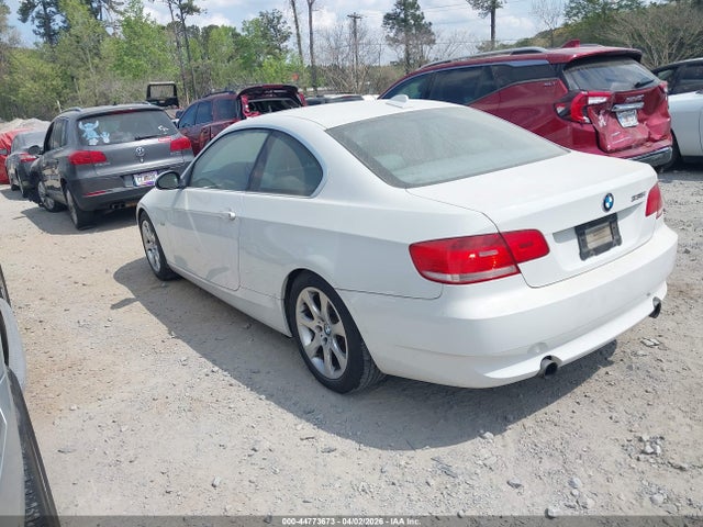 2007 BMW 335I WBAWB73527P037649 Photo 2