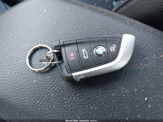 WBXHT3C34GP880481 BMW X1 Xdrive28i