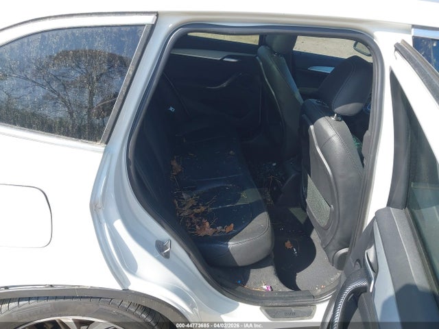 WBXHT3C34GP880481 BMW X1 Xdrive28i
