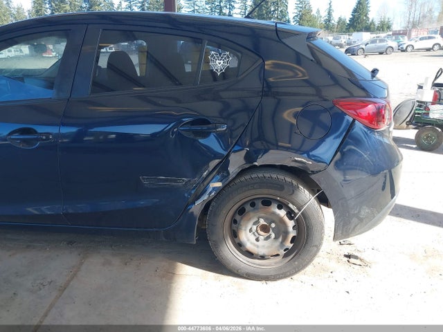 JM1BM1K70F1246689 Mazda Mazda3 I Sport