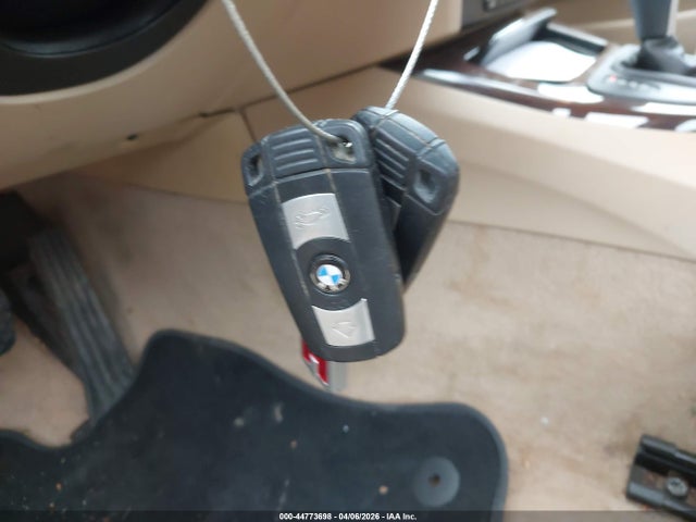 44773698 :رقم المزاد ، WBAVT735X7FZ35785 vin ، 2007 Bmw 328xi مزاد بيع