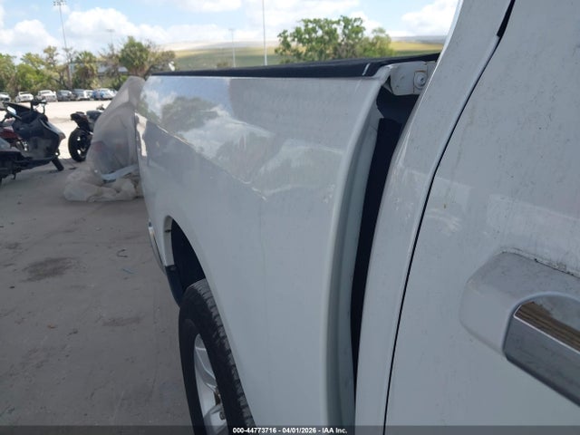 44773716 :رقم المزاد ، 1C6RR7LG8DS591033 vin ، 2013 Ram 1500 Slt مزاد بيع