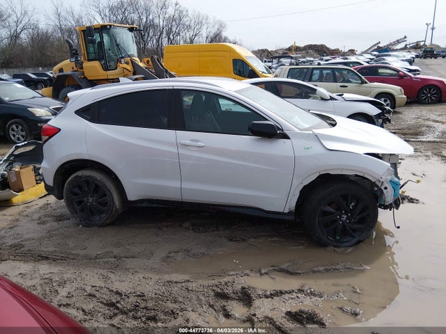 2021 Honda Hr-v Awd Sport მანქანა იყიდება აუქციონზე, vin: 3CZRU6H18MM704293, აუქციონის ნომერი: 44773736