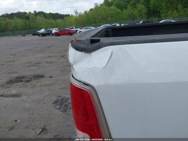2015 Ram 1500 Laramie მანქანა იყიდება აუქციონზე, vin: 1C6RR7NM9FS594447, აუქციონის ნომერი: 44773744