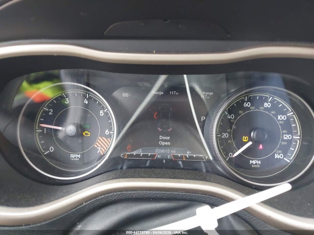 44773765 :رقم المزاد ، 1C4PJLDB6EW204427 vin ، 2014 Jeep Cherokee Limited مزاد بيع